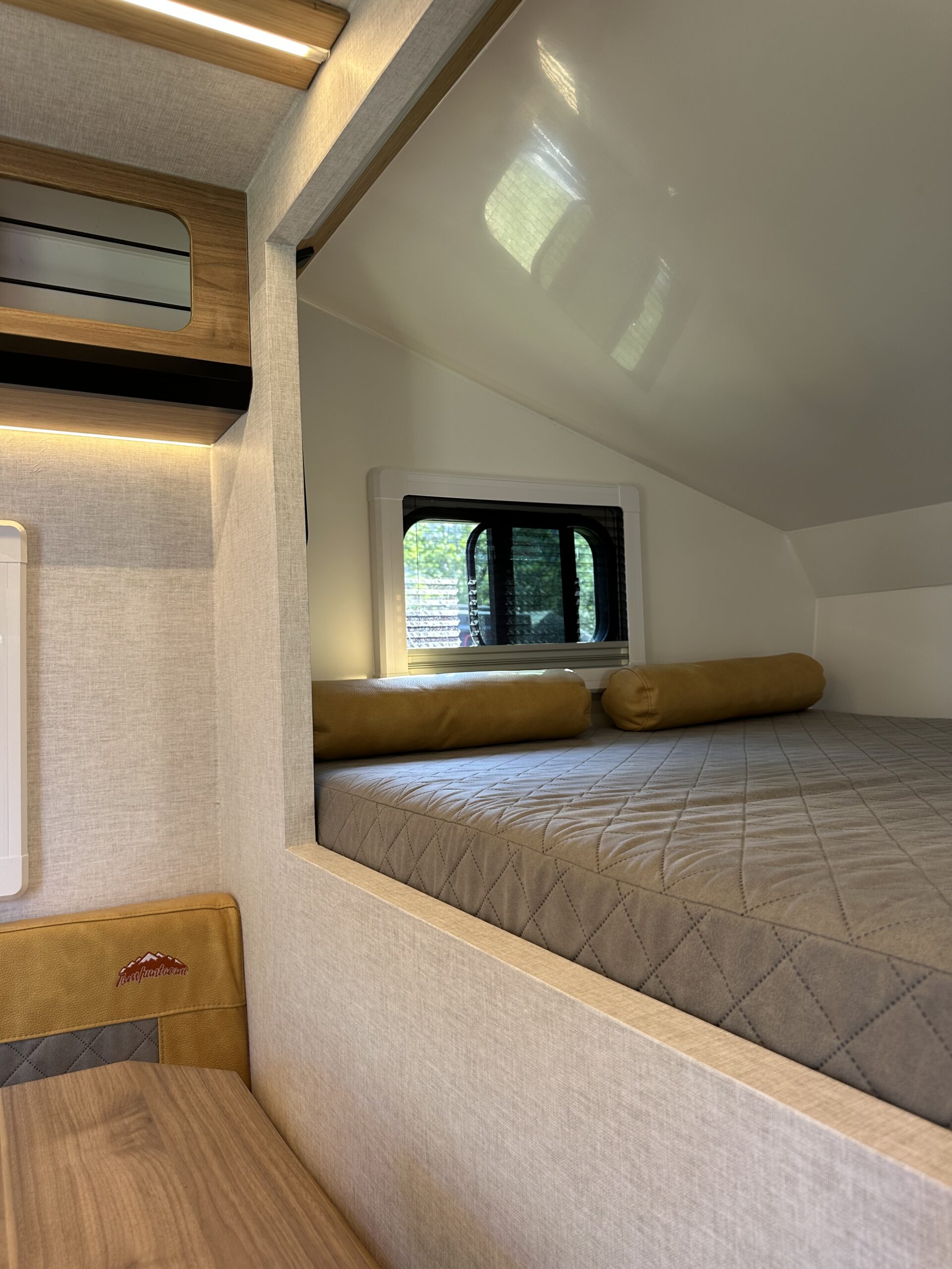 ISUZU camperizada en Asturias