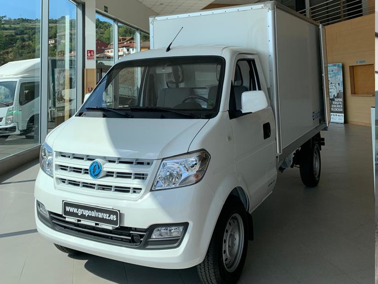 DFSK EC31 Cargobox cerca